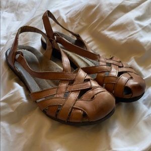 Brown closed toe sandals - super comfy!
